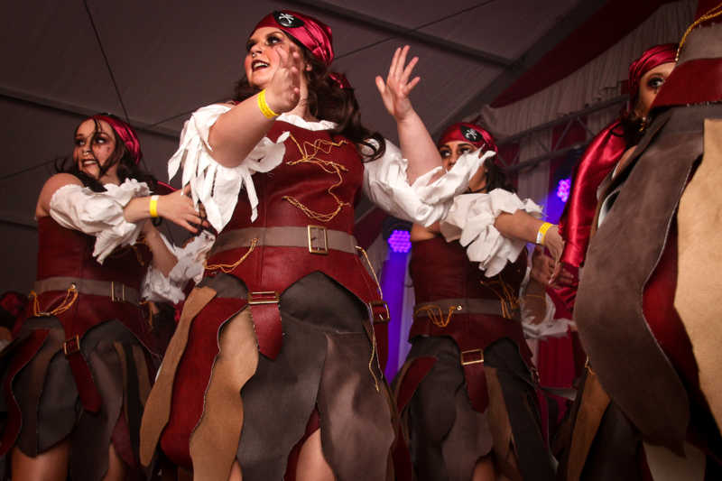 12-Ladies-Night-Mersch-Pattern-049