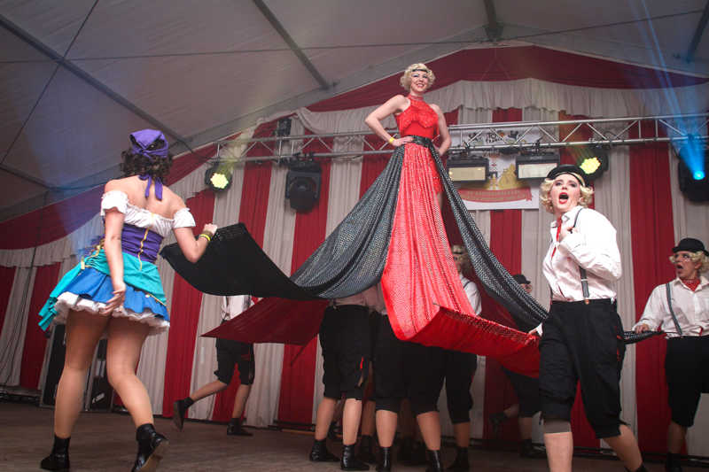 12-Ladies-Night-Mersch-Pattern-069