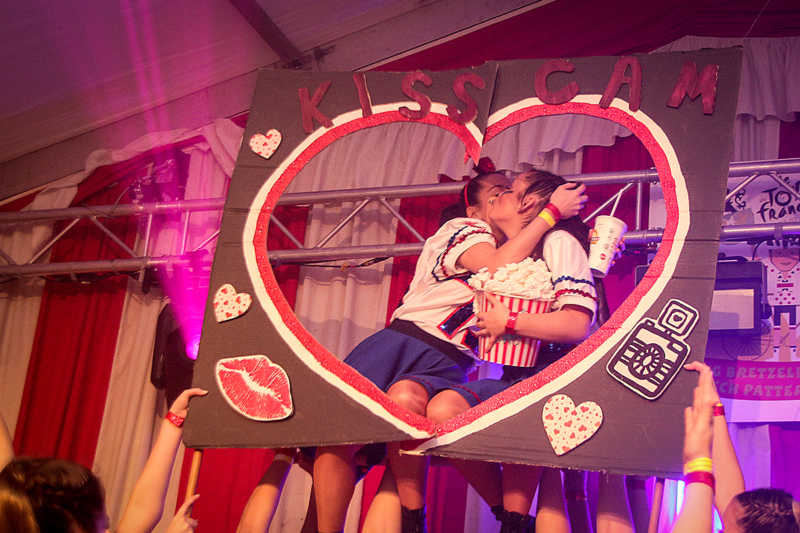 12-Ladies-Night-Mersch-Pattern-114