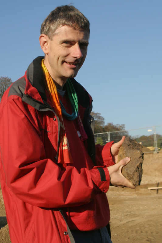 2005-IMG_6112Asugrabung200x