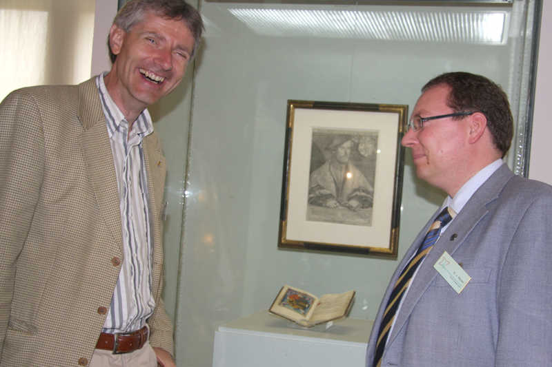 2009-IMG_3203gebetbuch2009