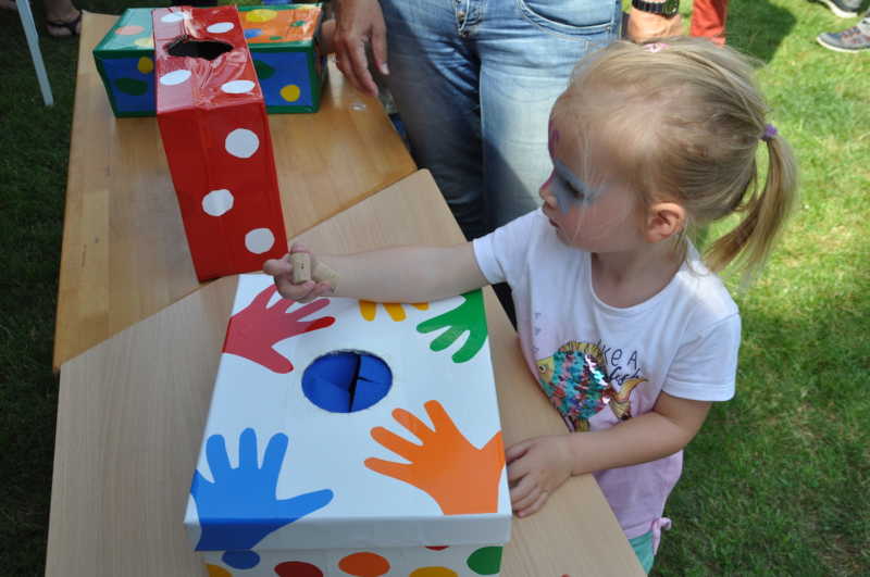 Wenn-Kinder-feiern-lacht-die-Sonne-COLLAGE-3-Kopie