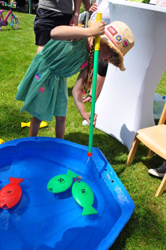 Wenn-Kinder-feiern-lacht-die-Sonne-COLLAGE-9-Kopie