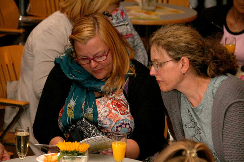 Empfang-Gäste-IMG_7540LucasBritta-1