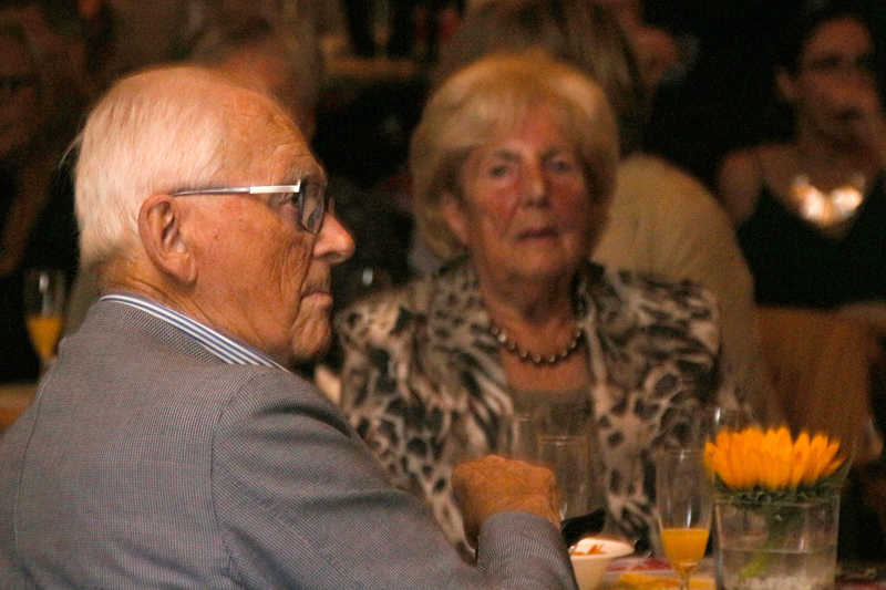 Empfang-GästeIMG_7607Rey-1