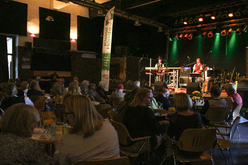 Empfang-IMG_7546SpellOtones-1