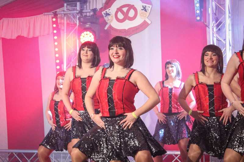 13-LadiesNight-Showtanz-Mersch-Pattern-024