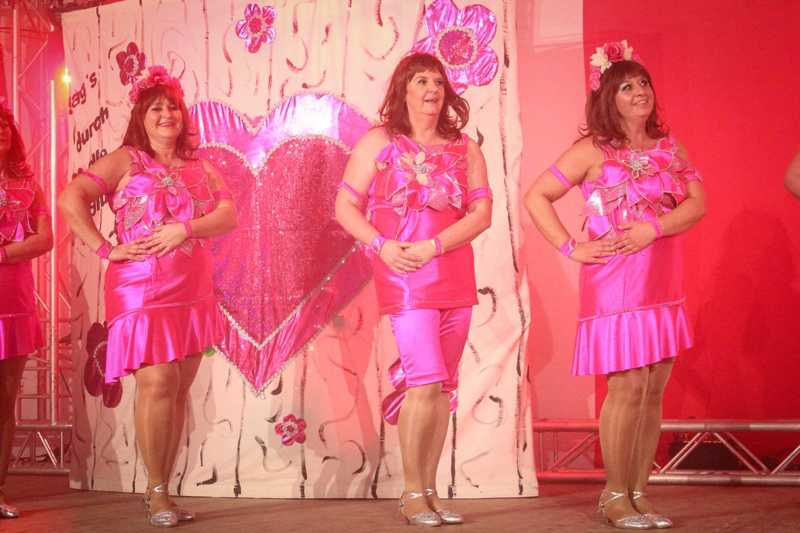 13-LadiesNight-Showtanz-Mersch-Pattern-044