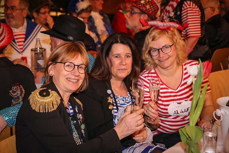 Kostuemsitzung-KG-Rurbluemchen-Juelich-01