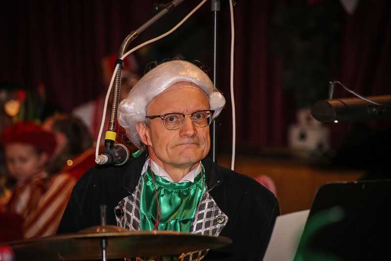 Kostuemsitzung-KG-Rurbluemchen-Juelich-03