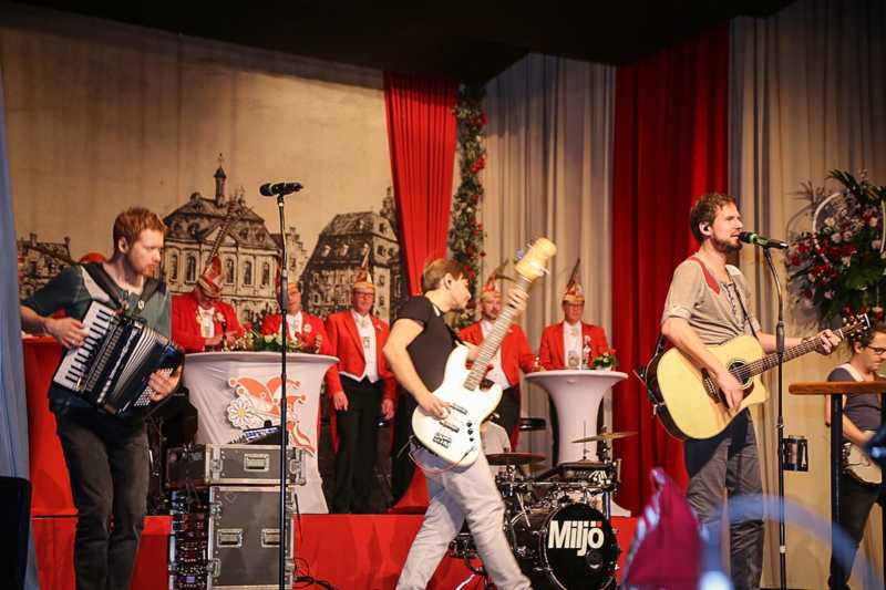 Kostuemsitzung-KG-Rurbluemchen-Juelich-43