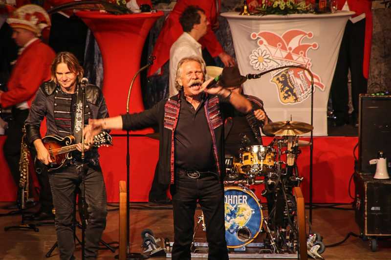 Kostuemsitzung-KG-Rurbluemchen-Juelich-76