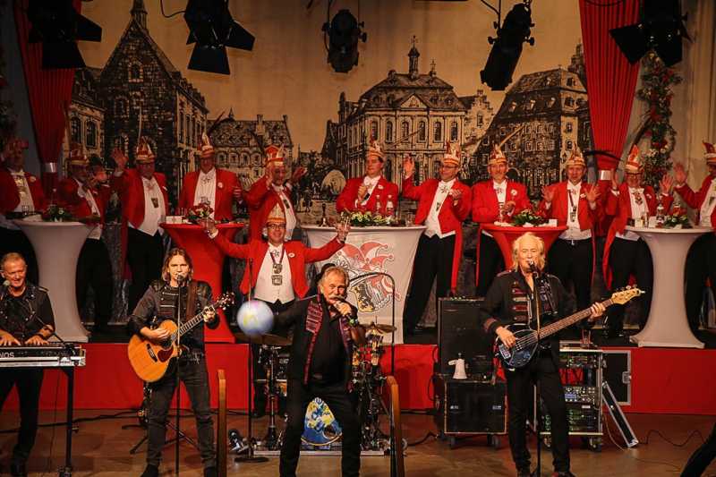 Kostuemsitzung-KG-Rurbluemchen-Juelich-79