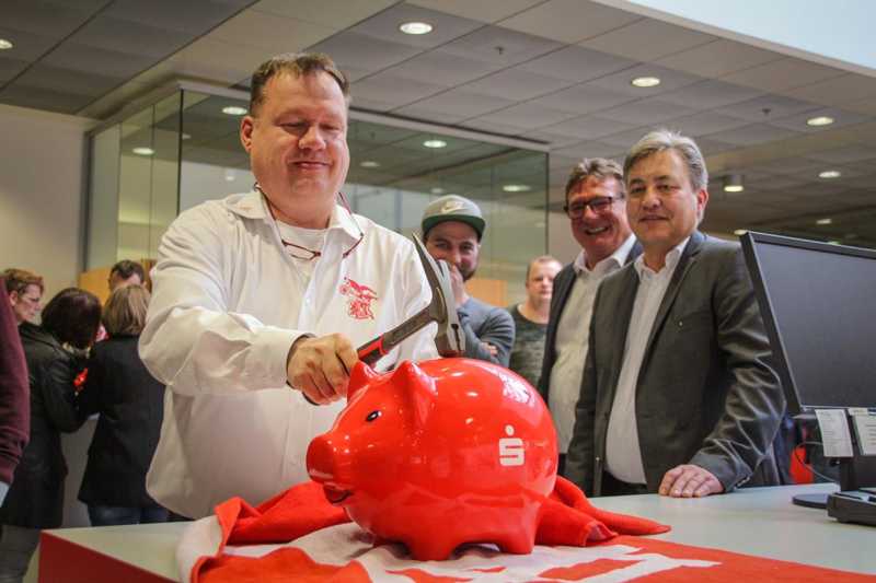 Sparkasse-Dueren-Sparschwein-Aktion-2-04