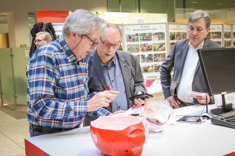 Sparkasse-Dueren-Sparschwein-Aktion-39