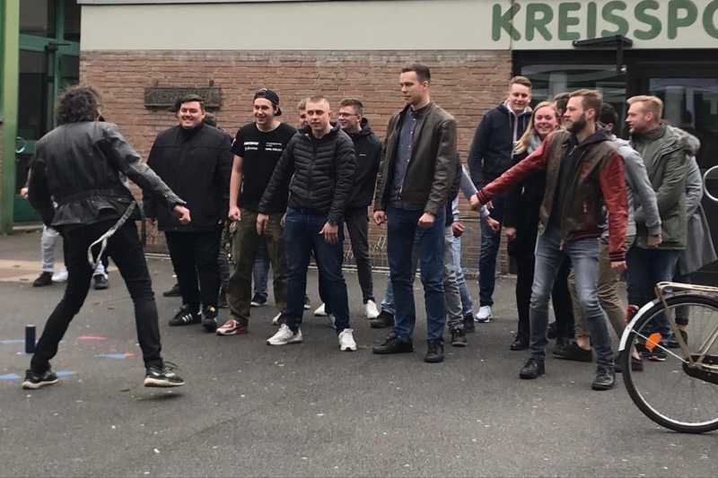 BKJ-Smartmob-auf-dem-Schulhof-Kopie