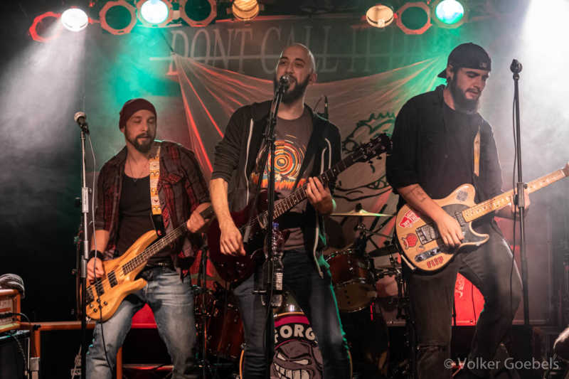 Rock-City-Pit-is-open-Kulturbahnhof-Jülich-2019-Ape-Shack-043