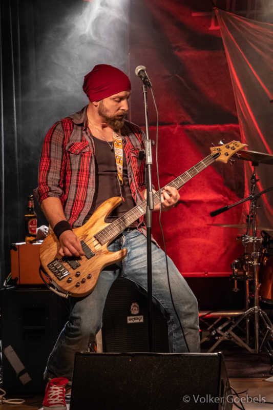 Rock-City-Pit-is-open-Kulturbahnhof-Jülich-2019-Ape-Shack-046