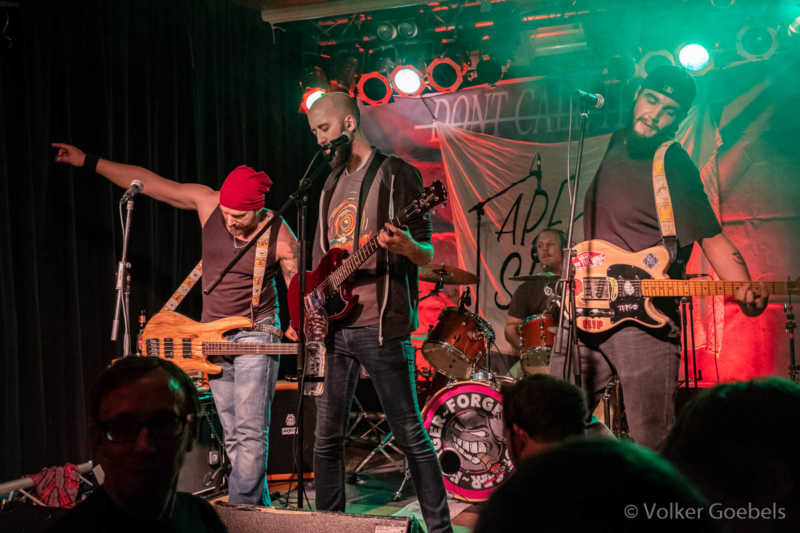 Rock-City-Pit-is-open-Kulturbahnhof-Jülich-2019-Ape-Shack-061