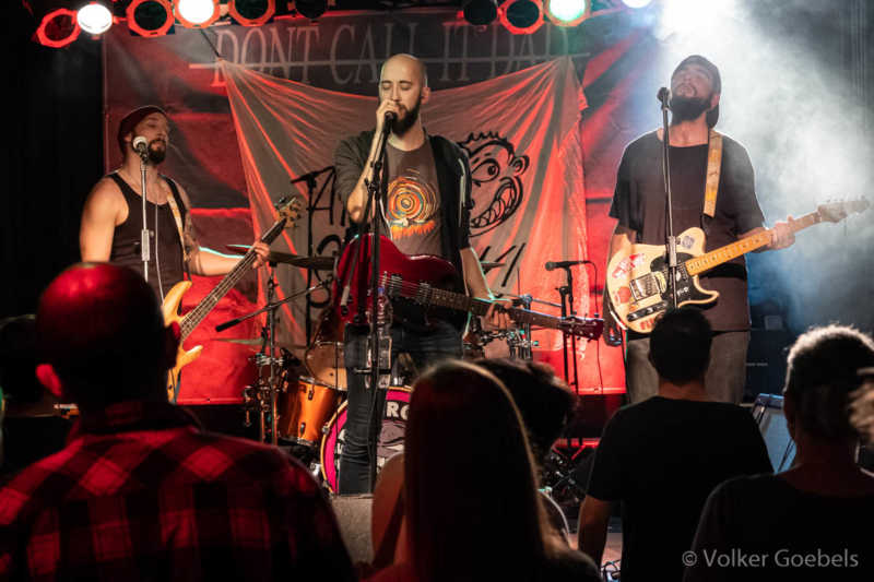 Rock-City-Pit-is-open-Kulturbahnhof-Jülich-2019-Ape-Shack-064