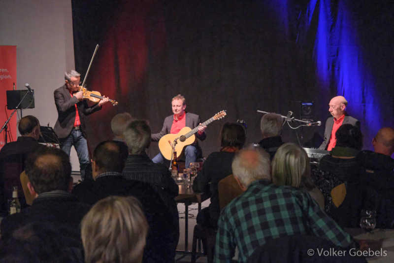 Strings-are-Changing-Jülich-Bonhoeffer-Haus-2019-001