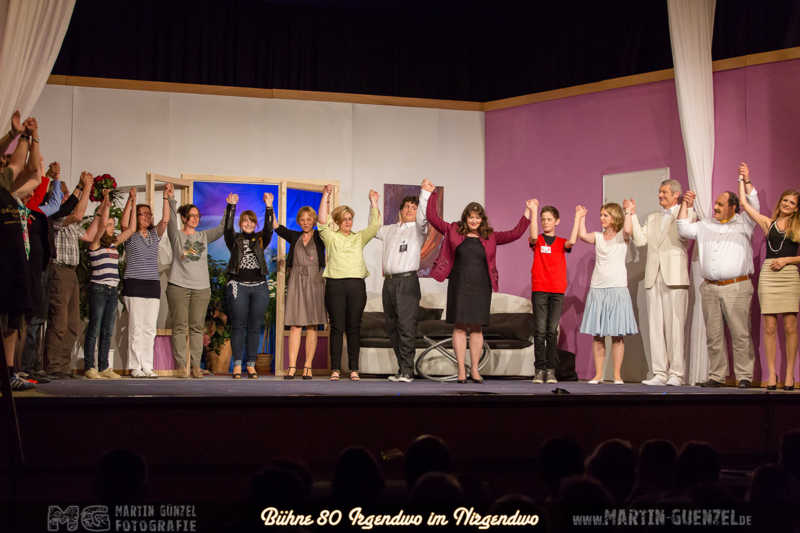 Bhne-80-Irgendwo-im-Nirgendwo-Auffhrung-099