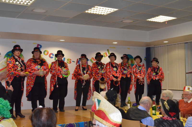 1-Rochusfrauen_Einzug