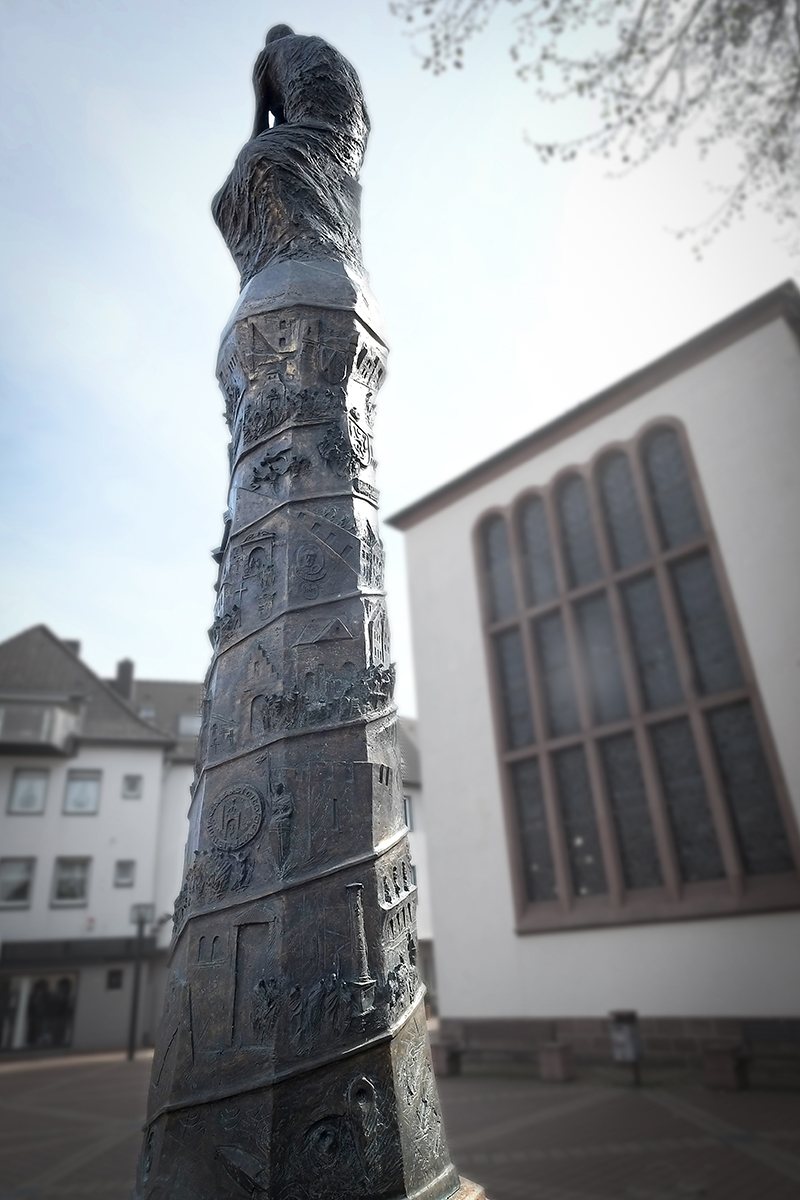 Propsteikirche mit Brunnen | Foto: HZG