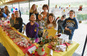 Zum 40. Mal richtete das Gymnasium Zitadelle seinen Weihnachtsbasar aus. Foto: Schule