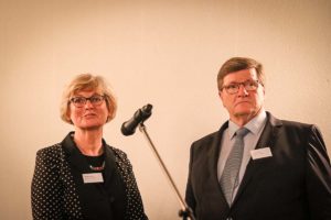 Freuen sich über den Preis: Marita und Georg Loven. Foto: hzgm