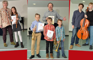 Stolze Lehrer der Musikschule Jülich mit ihren ausgezeichneten Schülern. Foto: Musikschule