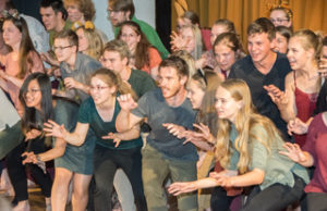 Am musikalischen Sommerfest im Haus Overbach beteiligen sich die Overbacher Singschule und die Orchester des Gymnasiums Haus Overbach