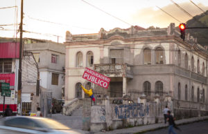 Straße in Ecuador | Foto: Louis Lafos