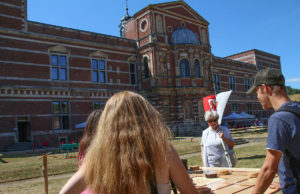 Jülicher Stadtmarketing lud zum 3. Renaissance-Picknick in die Zitadelle