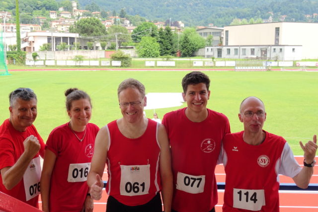 Siegreich bei der Atomiade: v.l.n.r.: Albert Gesekus, Janine Gesekus, Norbert Bongers, Jannik Gesekus, Herbert Schneider. Foto: Nadine Jordan