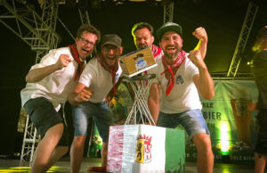 Team Lazarus Strohmanus: Sven WiDu, Jörg Schlader, Max Meier, David Ningelgen