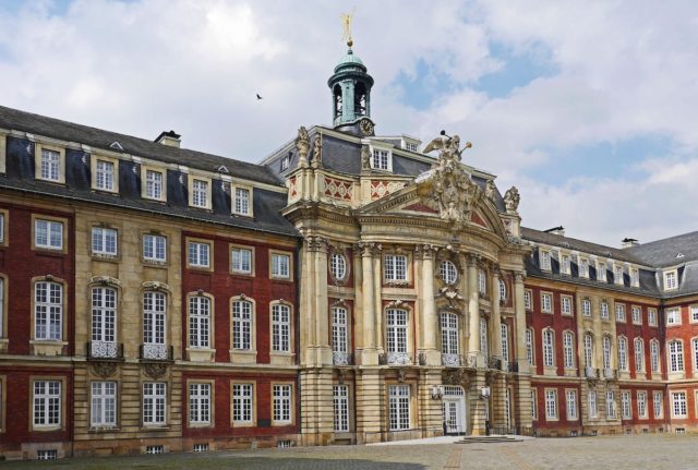 Stadtschloss Münster. Foto: hpgruesen/ pixabay