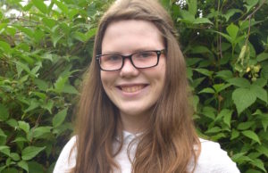 Juliana Klocke (15) aus Jülich, Gewinnerin des CBM-Sonderpreises der im Rahmen des Landeswettbewerbs Nordrhein-Westfalen der Stiftung „Jugend forscht“ in der Kategorie "Schüler experimentieren" vergeben wurde. Foto: Maria Klocke