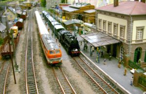 Regelmäßig trifft sich der EAKJ - der Eisenbahnamateurklub Jülich an ihrer Anlage im Kulturbahnhof. Foto: Verein