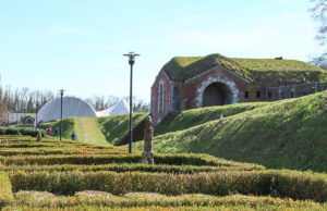 Diese Bild wird 2019 historischen Wert haben: Das Veranstaltungszelt muss abgerissen werden. Foto: Dorothée Schenk