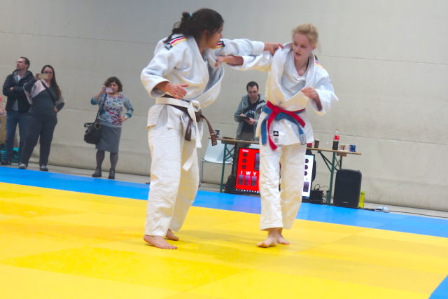 Auftaktkampf mit Marie-Lou Merhi. Foto: Verein