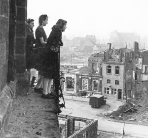 Blick auf das zerstörte Jülich. Foto: Stadtarchiv