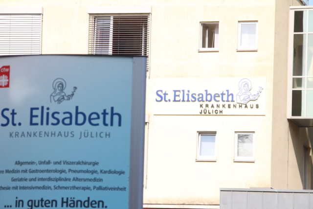 Krankt an der Wirtschaftlichkeit: Das Jülicher St. Elisabeth Krankenhaus. Foto: Dorothée Schenk