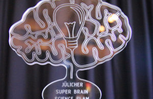 Diese Trophäe gibt es beim Science Slam in Jülich. Foto: tee