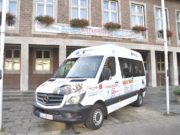Der Bürgerbus fährt natürlich auch das neue Rathaus an. Foto: Stadt Jülich