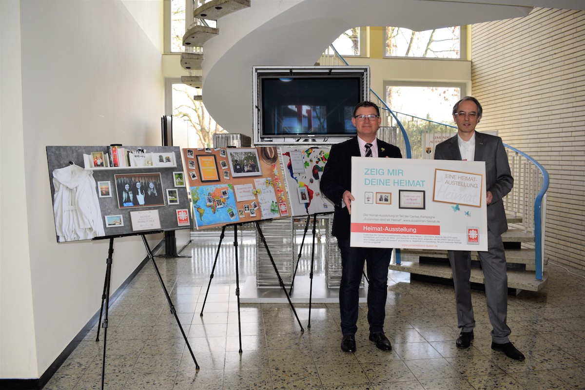 Schüler konnten im Rahmen eines Wettbewerbs Bilder für die Ausstellung "Zeig mir deine Heimat" einreichen