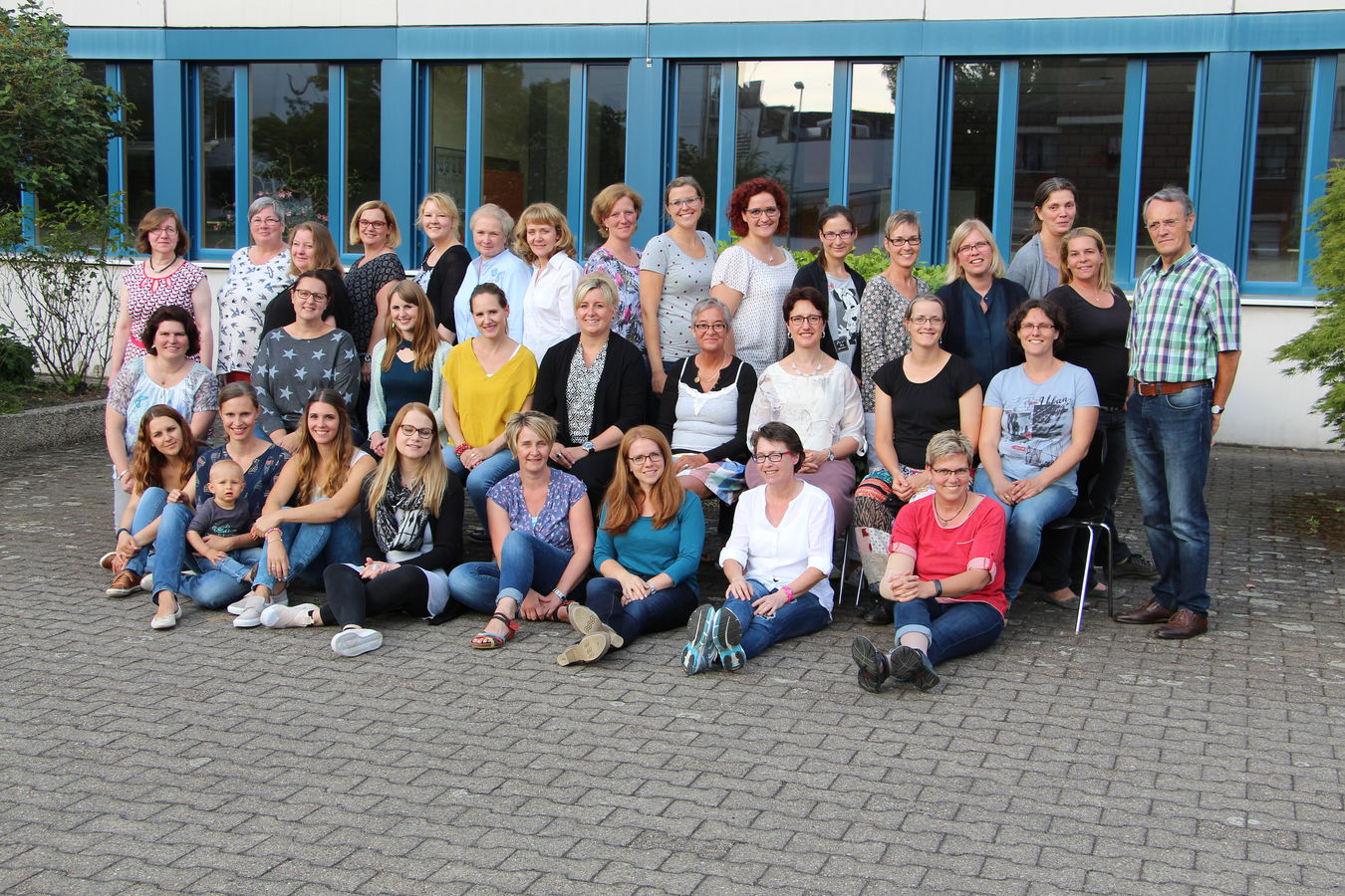 Der Jülicher Frauenchor probt im Mädchengymnasium in Jülich