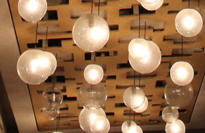 Noch zu haben: Die Lampen von Peill & Putzler. Foto: Dennis Hackhausen