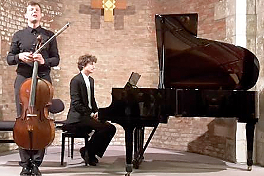 Das ungarische Duo István Várdai (Cello) und Zoltán Fejérvári (Klavier). Foto: Veranstalter