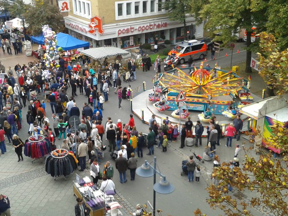 Jülicher Stadtfest - Blick auf die Kölnstraße. Foto: Werbegemeinschaft Jülich